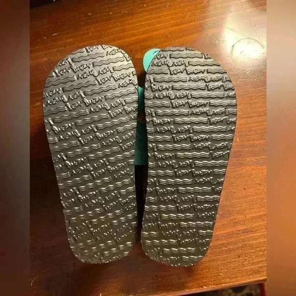 Toddler Size 9 Brown Sparkie Itzy Bitzy Flip-Flops - Picture 4 of 6